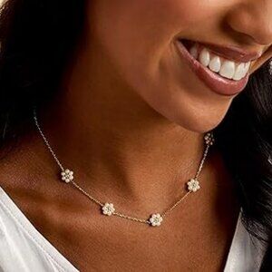 Pearl‎ Necklaces for Women